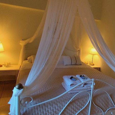 Niki Apartments Makrýgialos Buitenkant foto